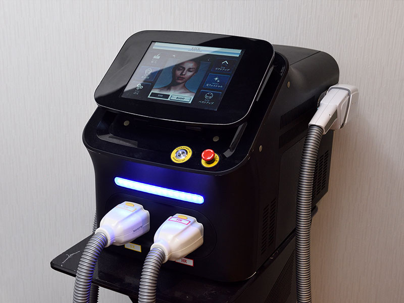 脱毛の施術風景2